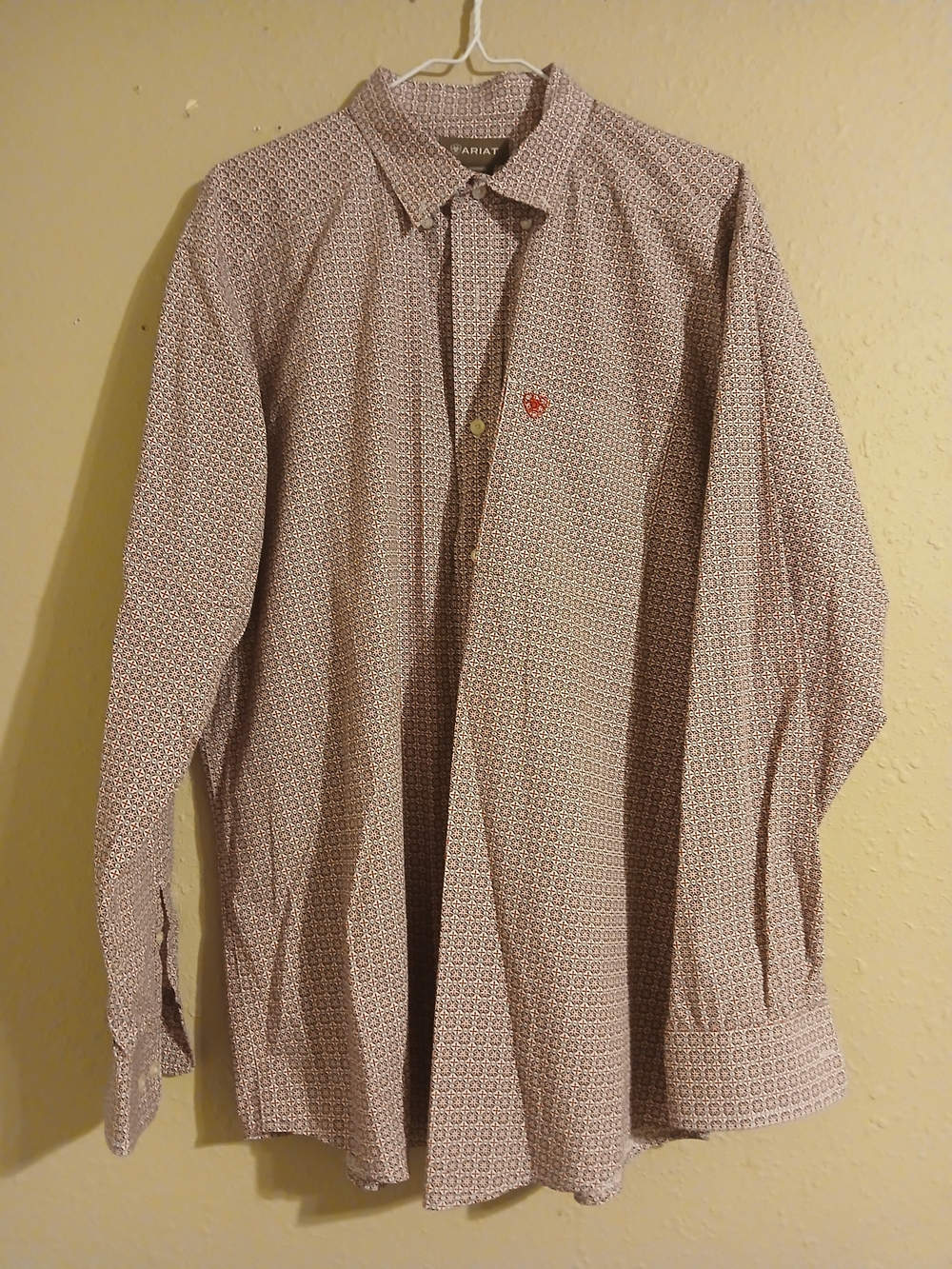 Ariat Men's Long-Sleeve Printed Button-Up Shirt - Light Pink Geometric